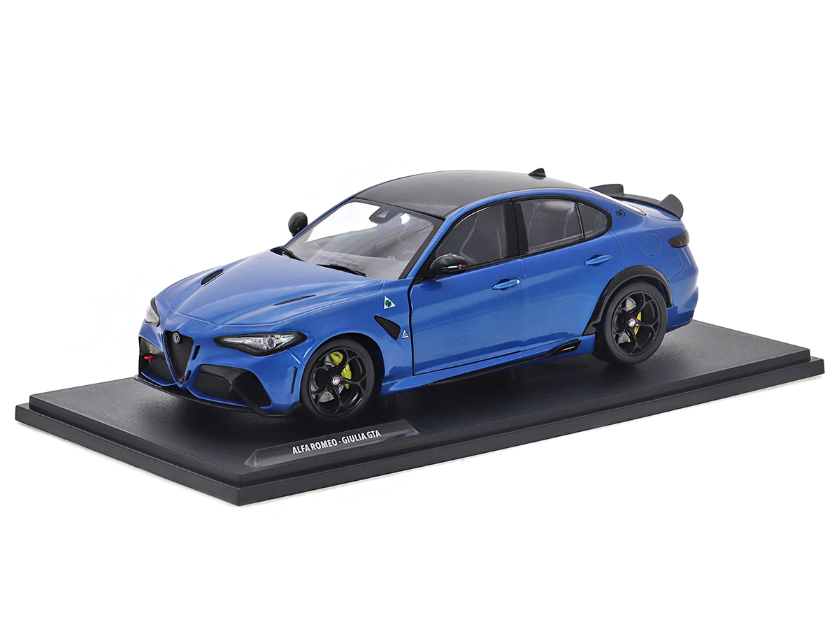 PRÉ-VENDA *** Alfa Romeo Giulia GTA 2022 1:18 Solido Azul - 20