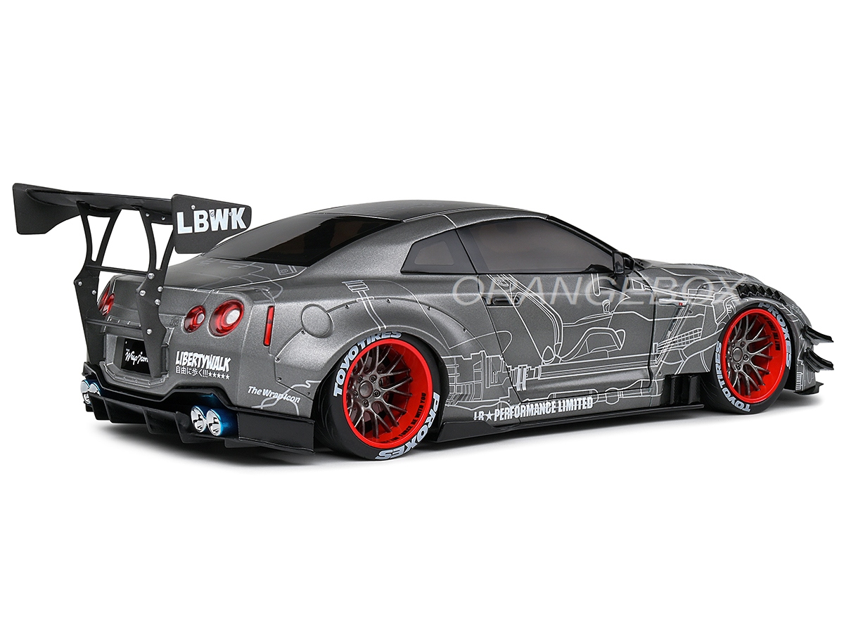 Nissan GT-R (R35) 2022 Liberty Walk Body Kit 2.0 1:18 Solido