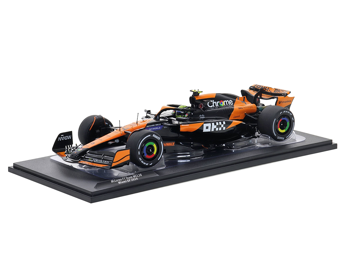 Fórmula 1 McLaren MCL38 Lando Norris GP Miami 2024 1:18 Solido