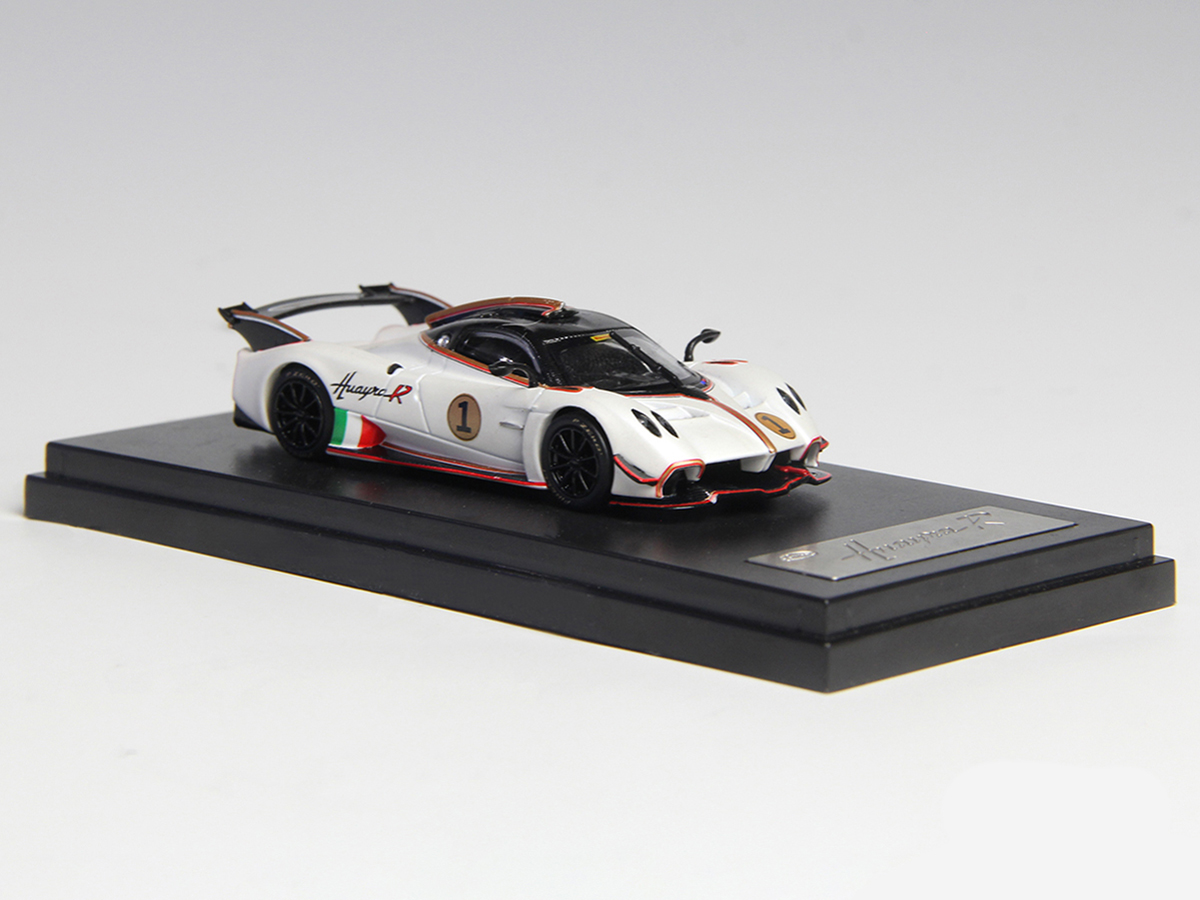 LCD 1/64 パガーニ Pagani Huayra R ウアイラ White 1/64 パガーニ ウアイラ 白 ホワイト Pagani Huayra R white Tarmac