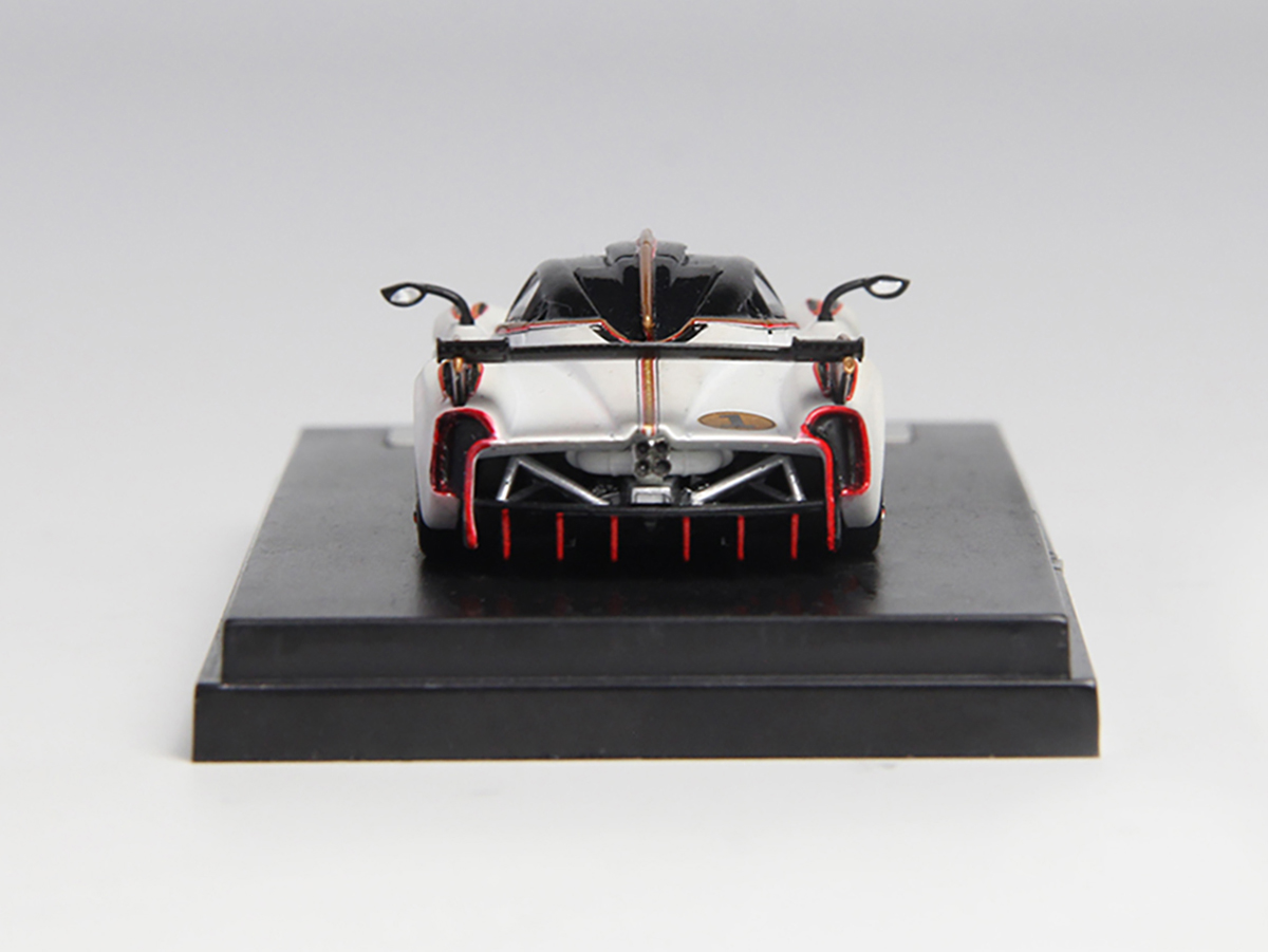 LCD 1/64 パガーニ Pagani Huayra R ウアイラ White Pagani Huayra R 1:64 LCD Models Branco - 19 anos! Loja on-line de