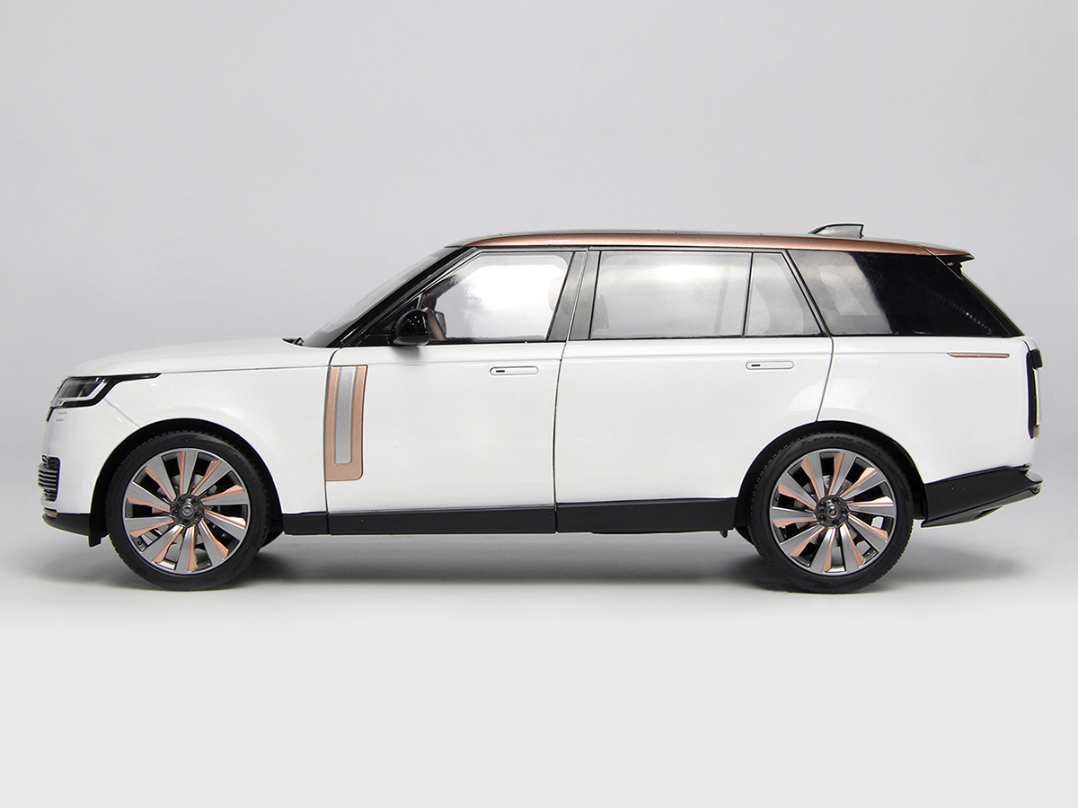 Land Rover Range Rover 2022 1:18 LCD Models Branco - 20 anos! Loja