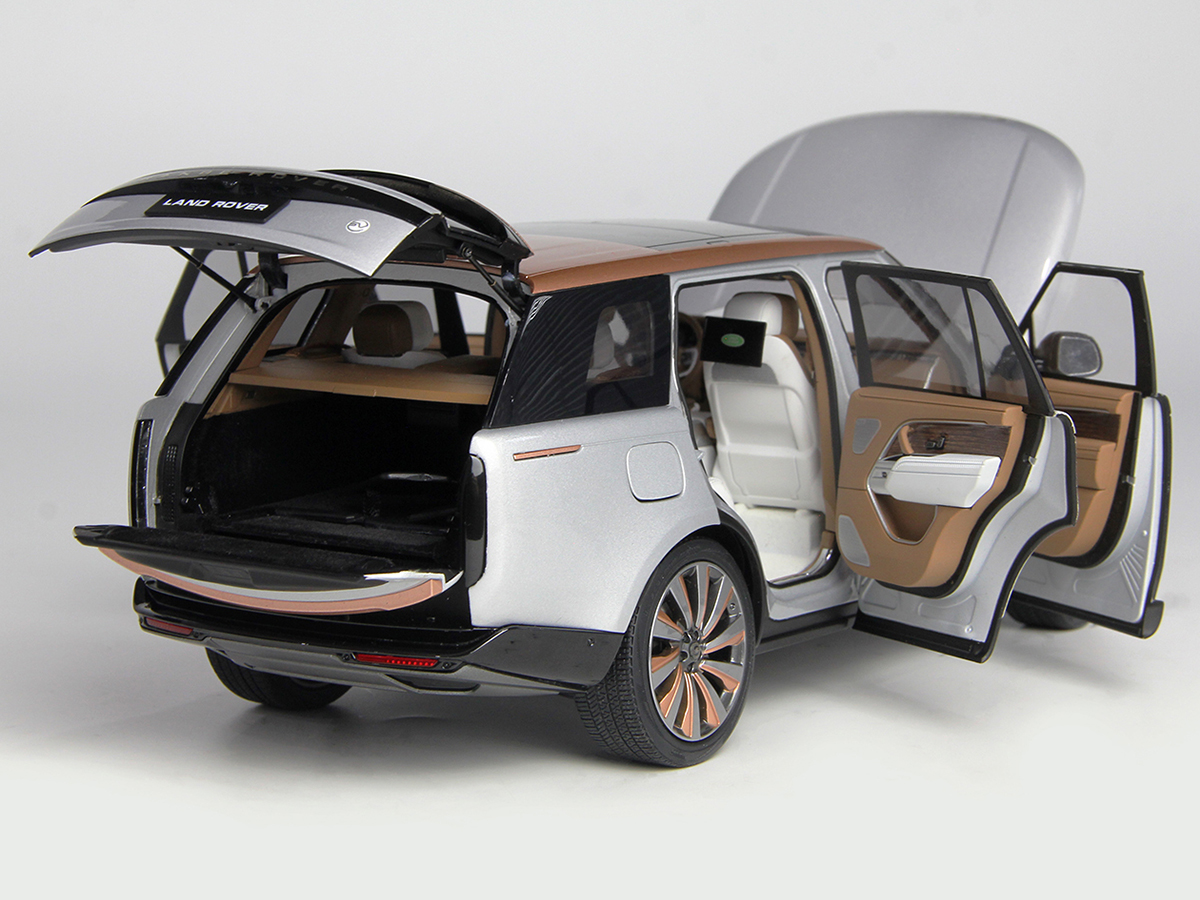Land Rover Range Rover 2022 1:18 LCD Models Prata - 20 anos! Loja