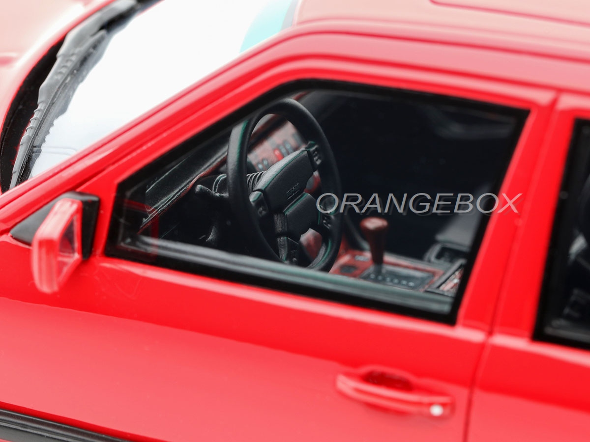 Mercedes Benz 300 E 6.0 AMG 1987 1:18 OttOmobile Vermelho - 20