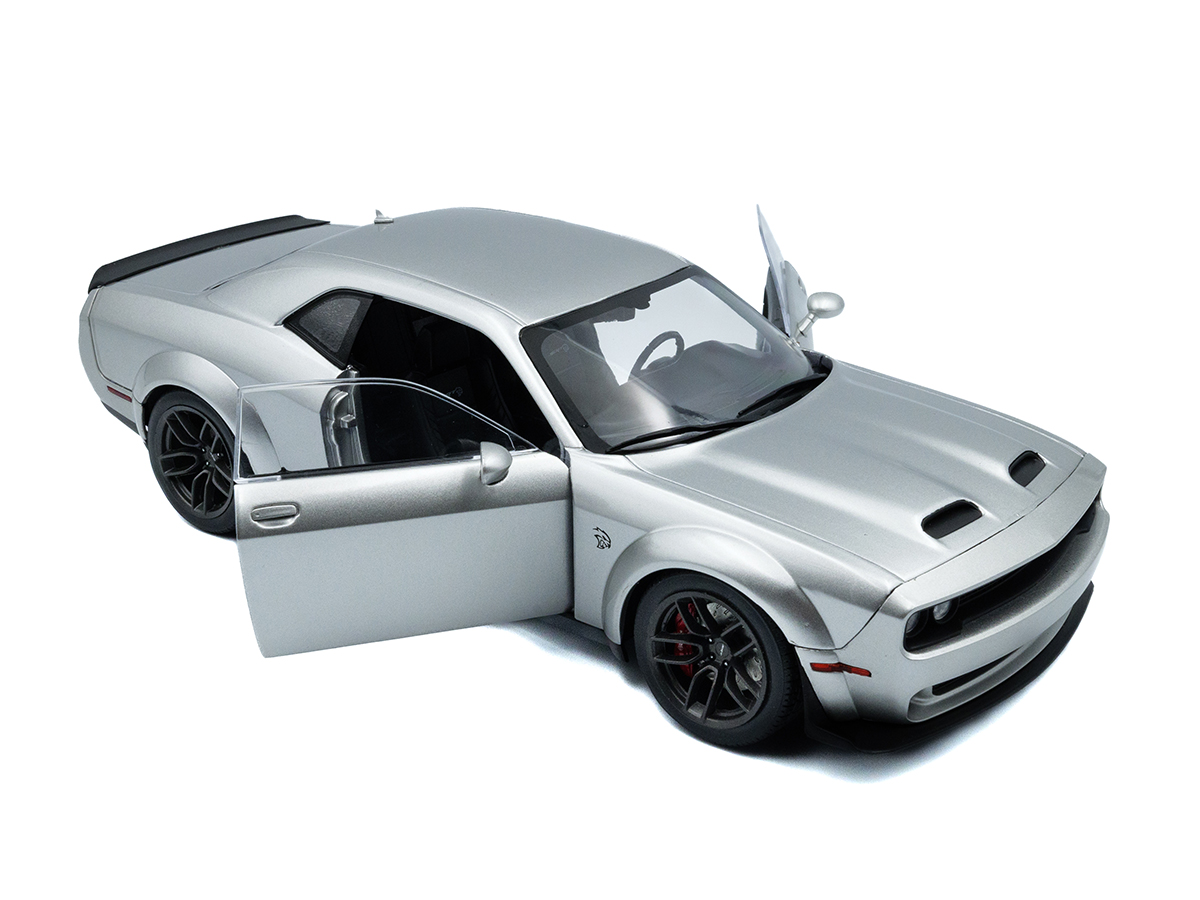 ソリド 1/18 ダッジ チャレンジャー SRT ヘルキャット 2023 Dodge Challenger SRT Hellcat Redeye Widebody 2023 1:18 Solido