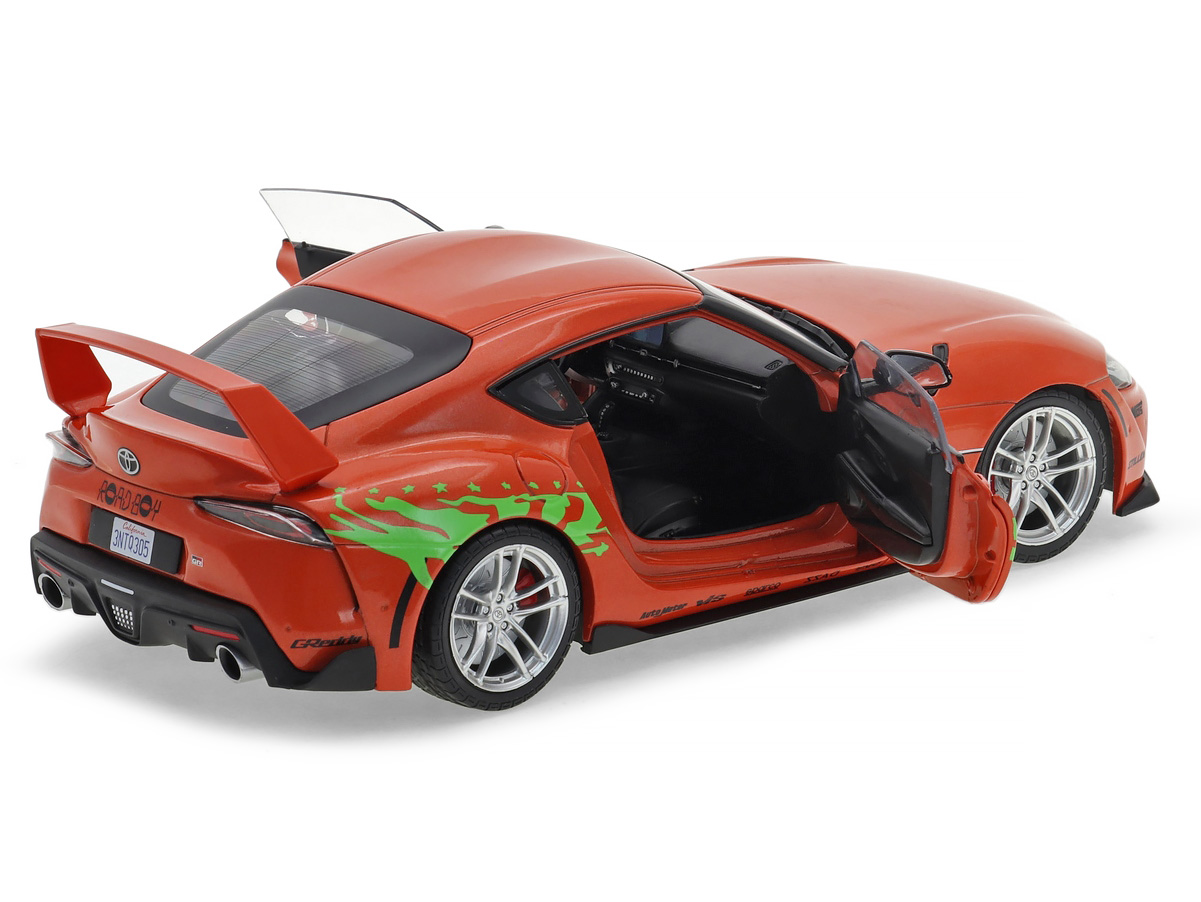 Toyota GR Supra Tributo Velozes e Furiosos 2024 1:18 Solido - 19