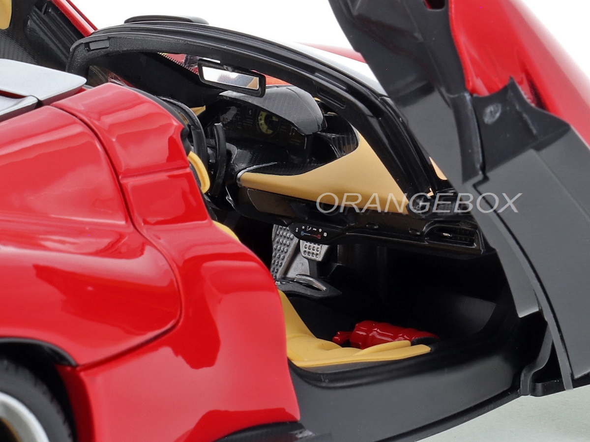 Ferrari Daytona SP3 Closed Top 2022 1:18 Bburago Signature