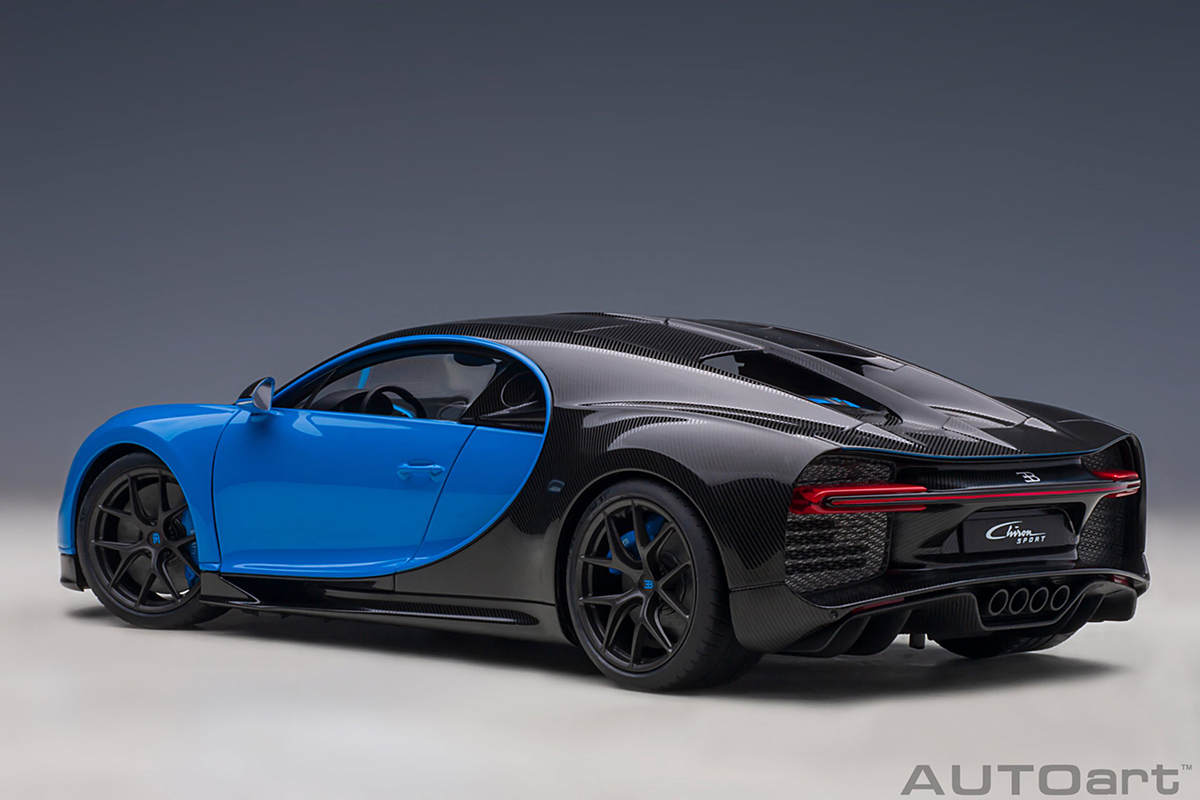 Bugatti Chiron Sport 2019 1:18 Autoart Azul - 19 anos! Loja on
