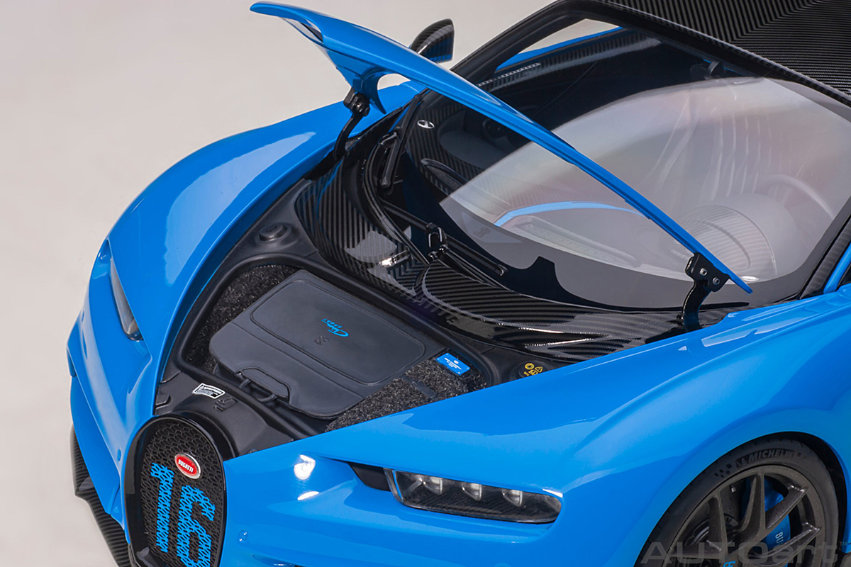 Bugatti Chiron Sport 2019 1:18 Autoart Azul - 20 anos! Loja on
