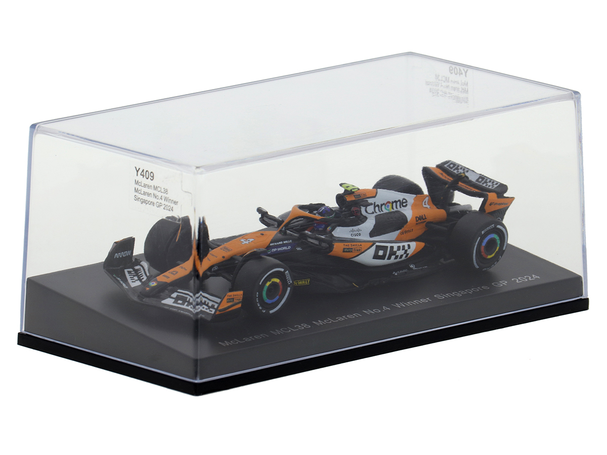 Fórmula 1 McLaren MCL38 Winner Singapore GP Lando Norris 2024 1:64