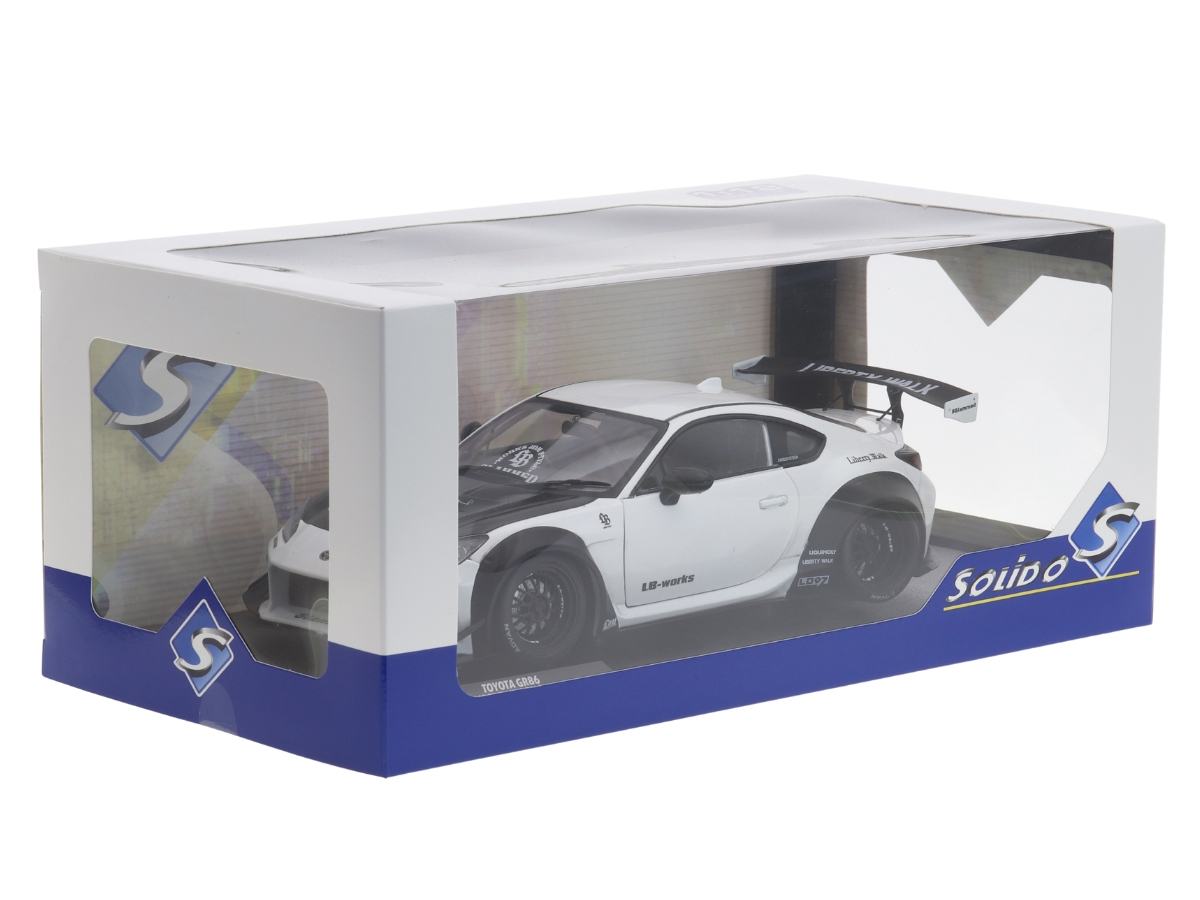 Toyota GR86 Liberty Walk Body Kit 2024 1:18 Solido Branco - 20
