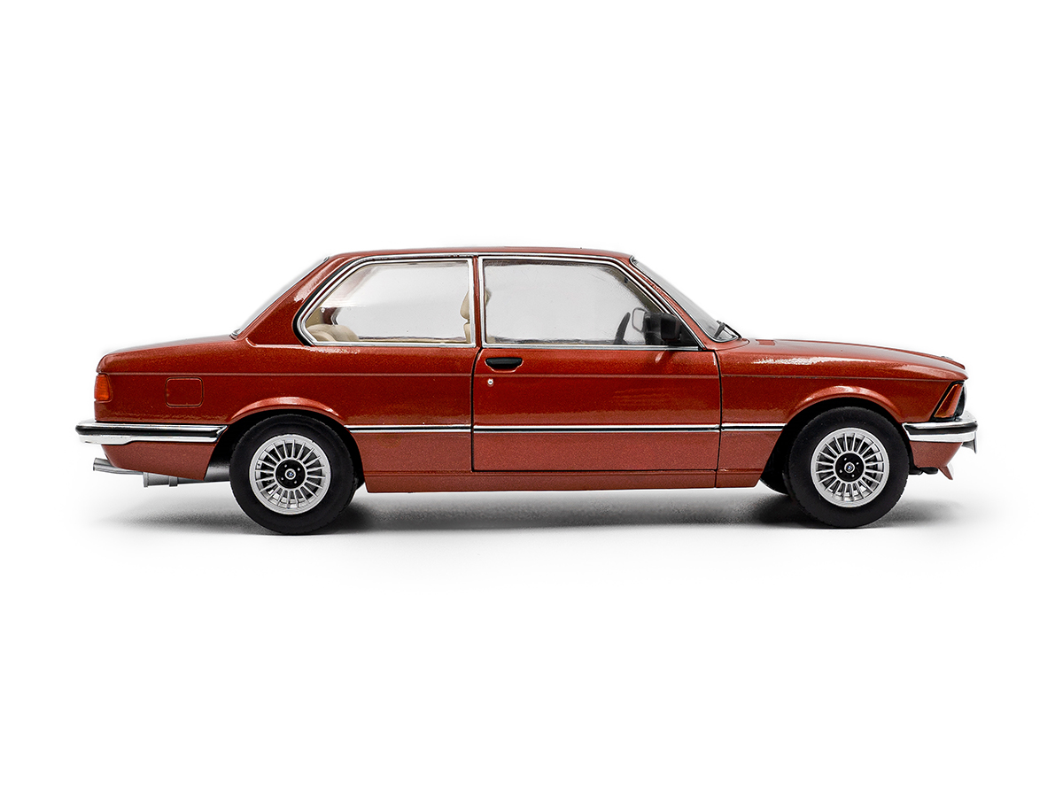 BMW E21 323i 1980 1:18 Solido Bronze - 20 anos! Loja on-line de