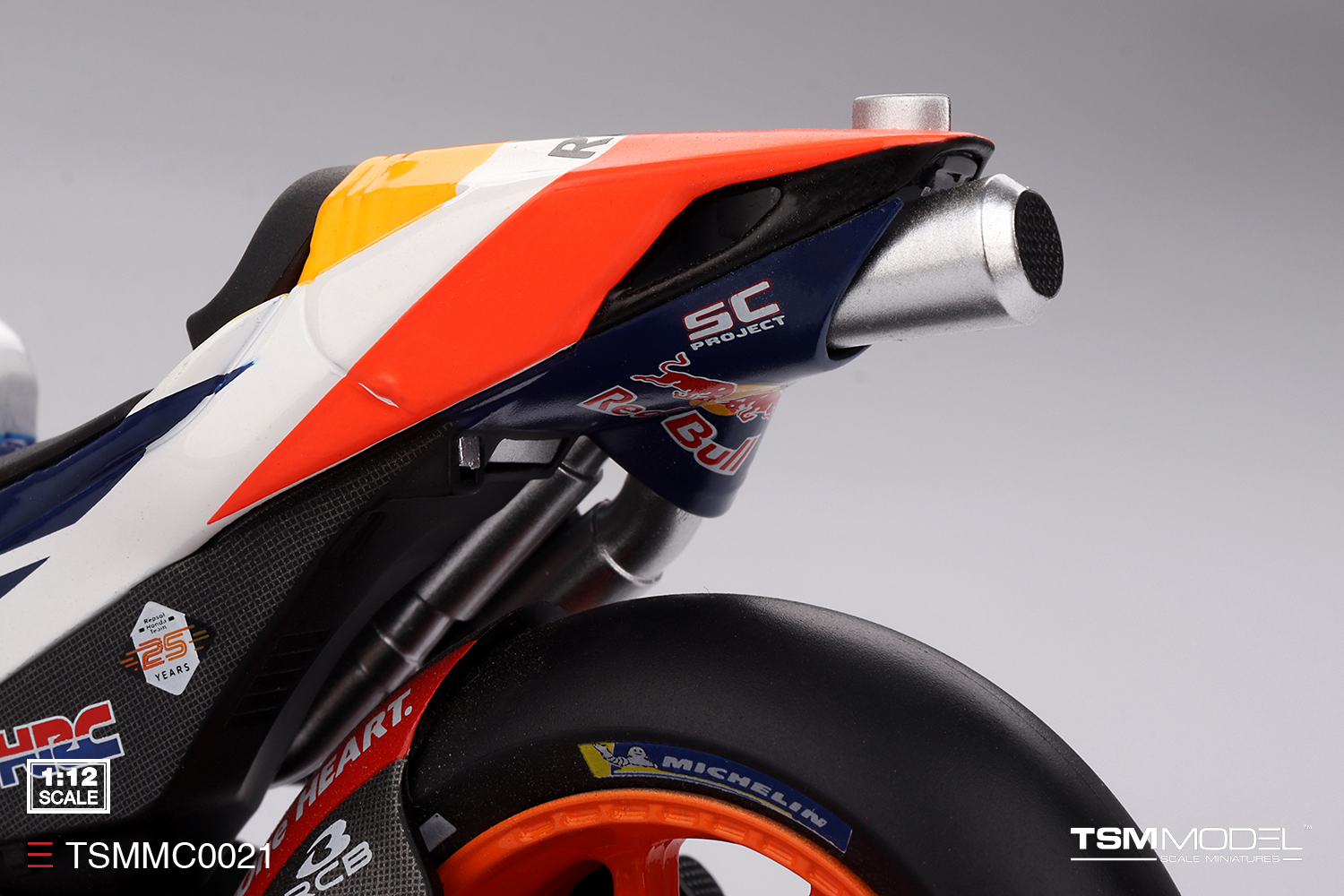 Honda RC213V #99 Jorge Lorenzo 2019 MotoGP 1:12 TSM Model - 20