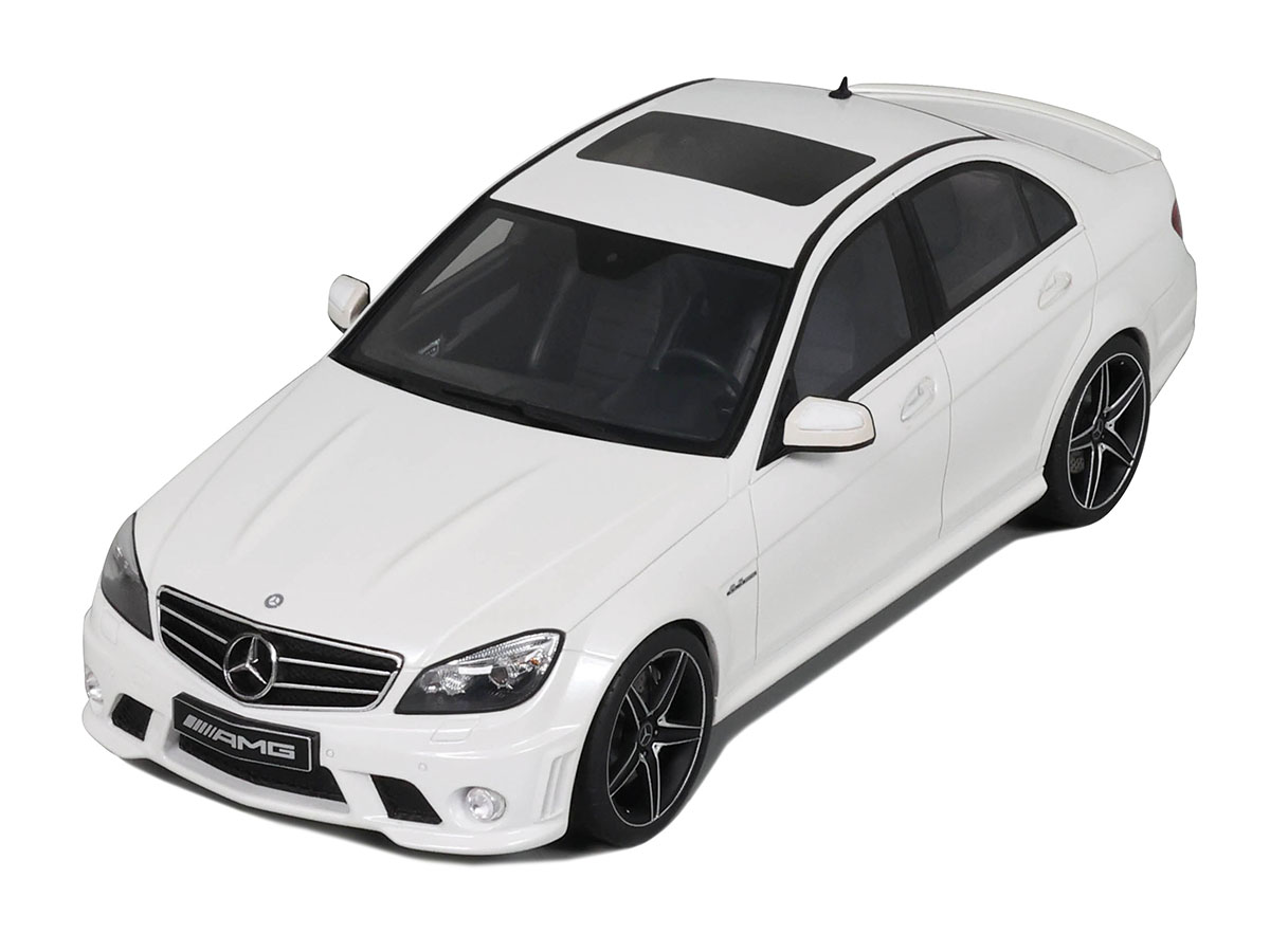 Mercedes Benz C63 AMG 2007 1:18 GT Spirit Branco - 20 anos! Loja