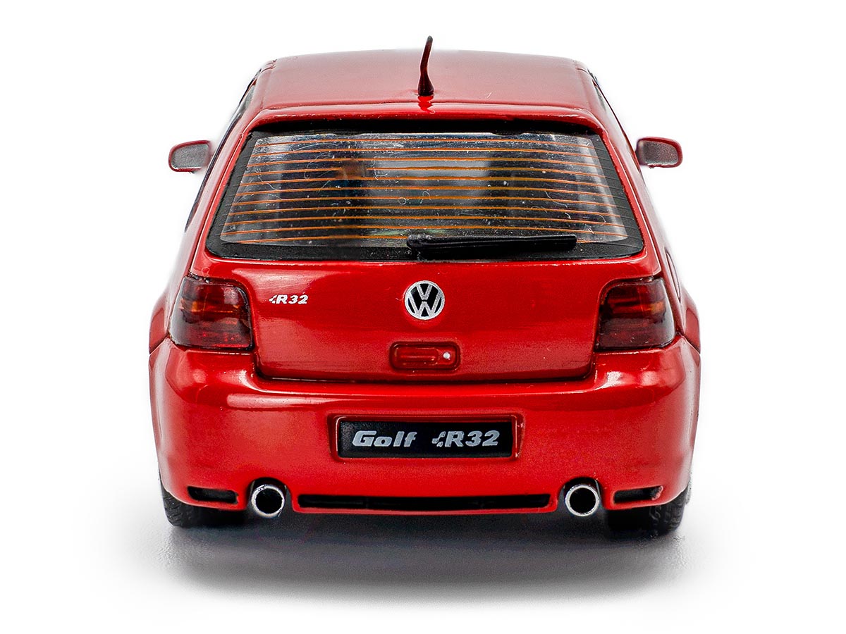 激レア Volkswagen Golf R32 未開封 1/43 Volkswagen Golf IV R32 2003 1:43 Solido Vermelho - 20 anos! Loja