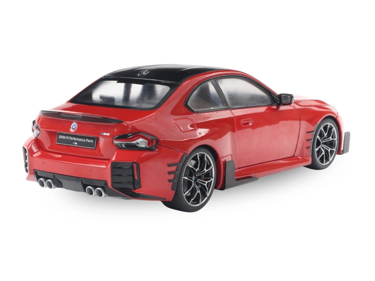 BMW M2 (G87) Performance Parts 2024 1:18 Solido Vermelho - 19 anos