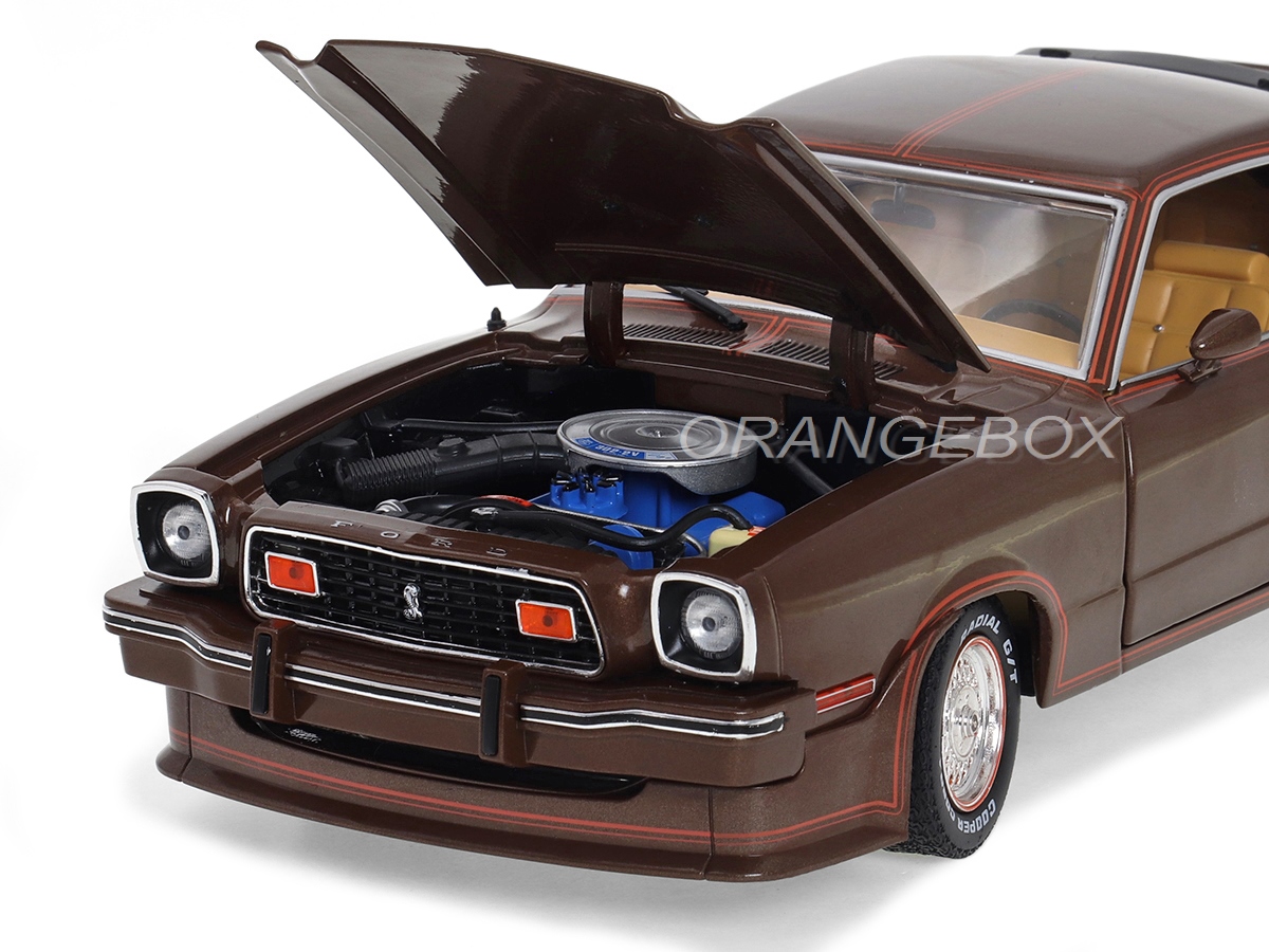 Ford Mustang II 1978 King Cobra 1:18 Greenlight Marrom - 20 anos