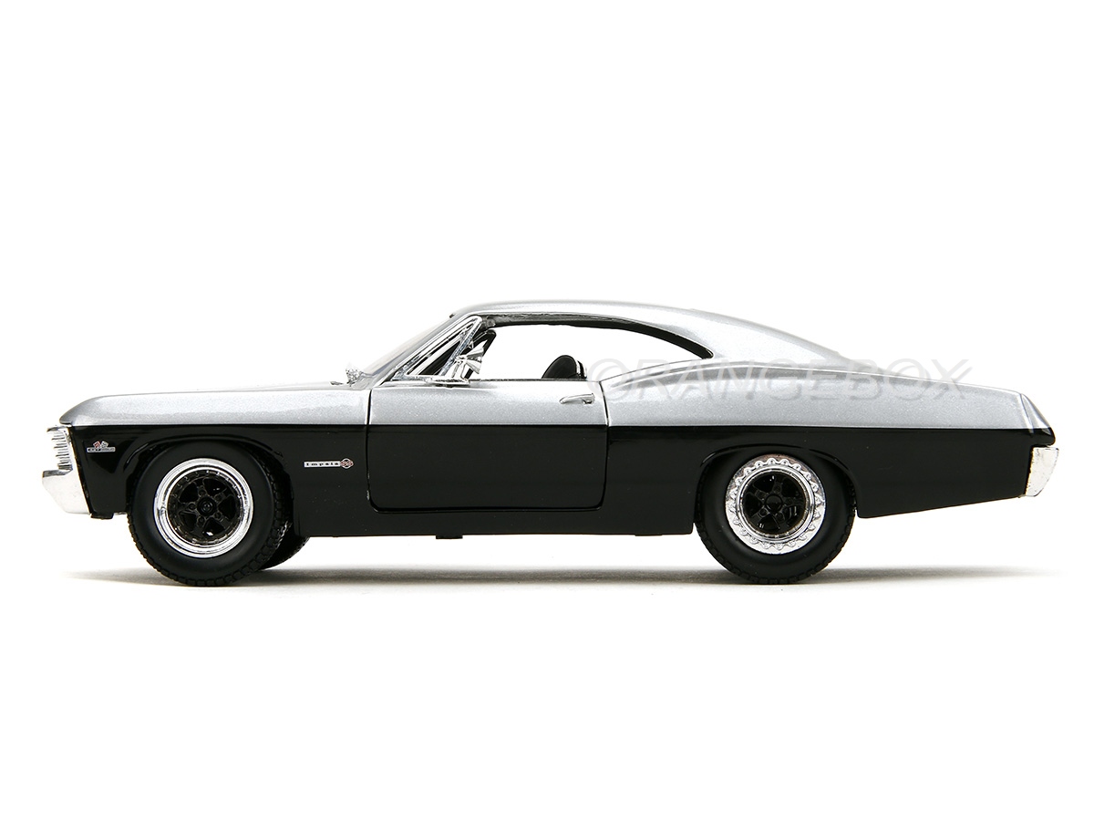 Chevy Impala SS 1967 1:24 Jada Toys - 20 anos! Loja on-line de