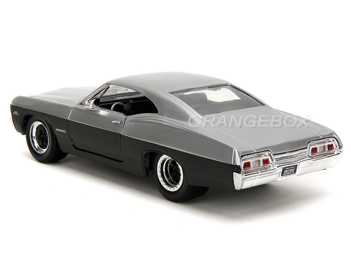 Chevy Impala SS 1967 1:24 Jada Toys - 19 anos! Loja on-line de