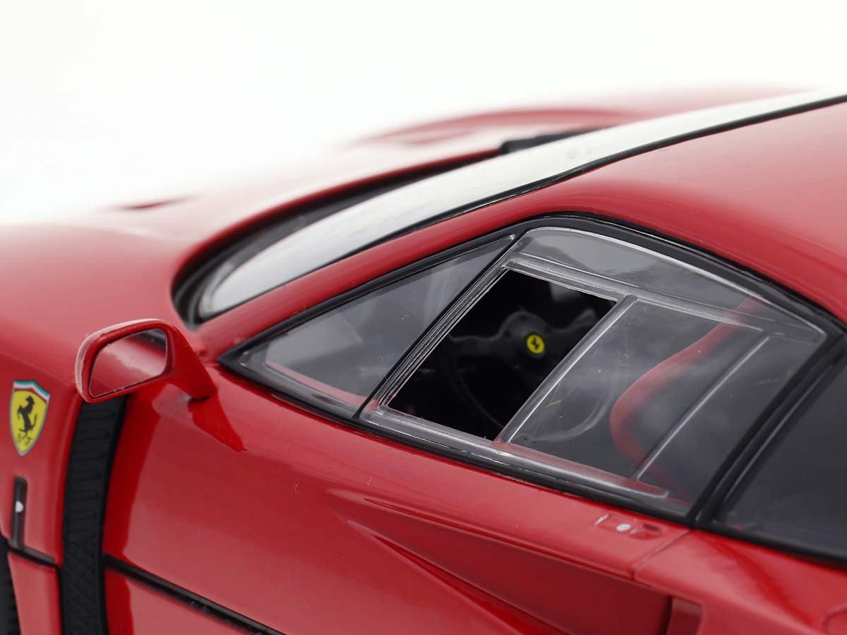 Ferrari F40 Lightweight 1990 1:18 KK-Scale Vermelho - 19 anos