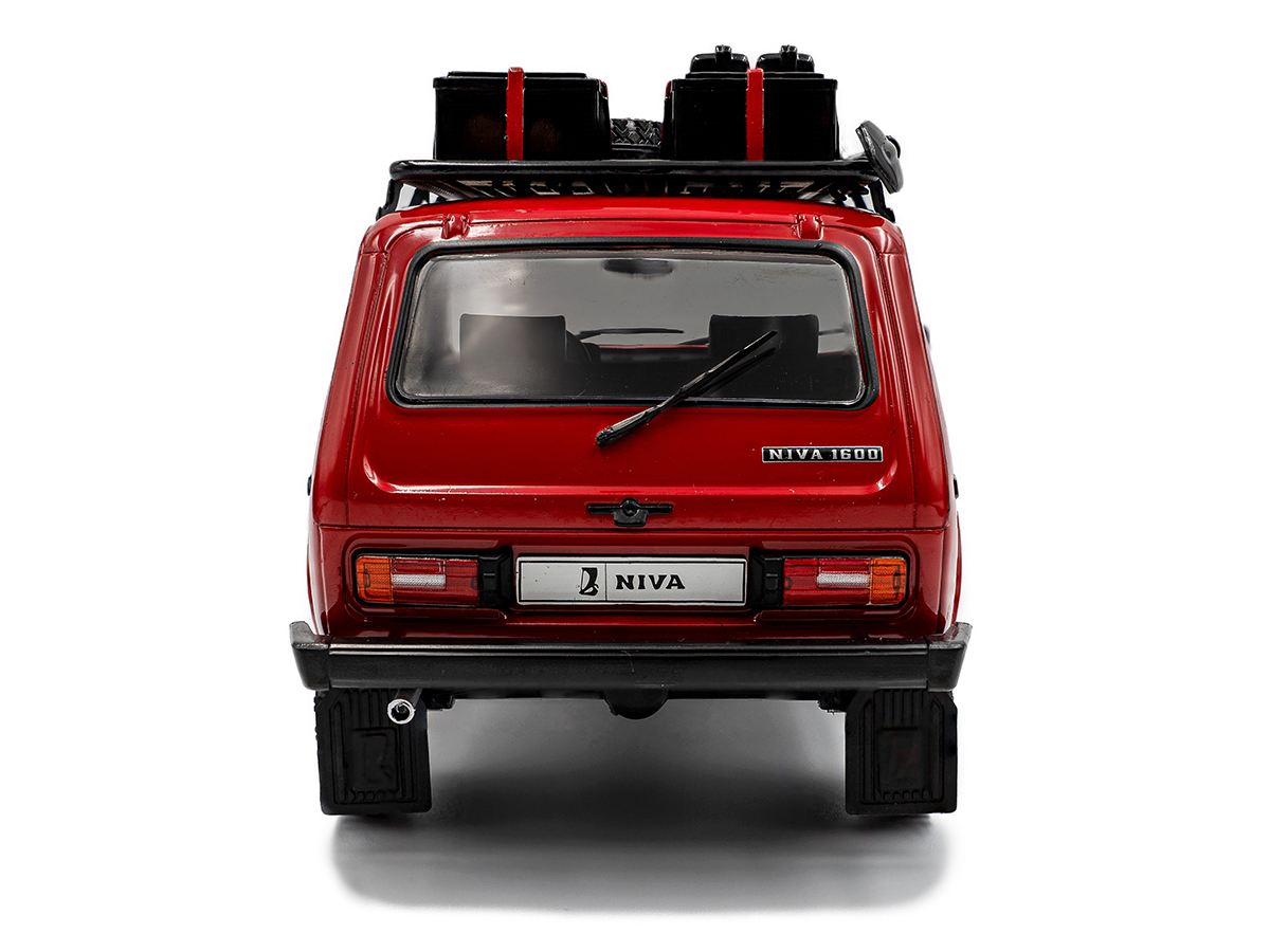 Lada Niva 1980 1:18 Solido Vermelho - 20 anos! Loja on-line de