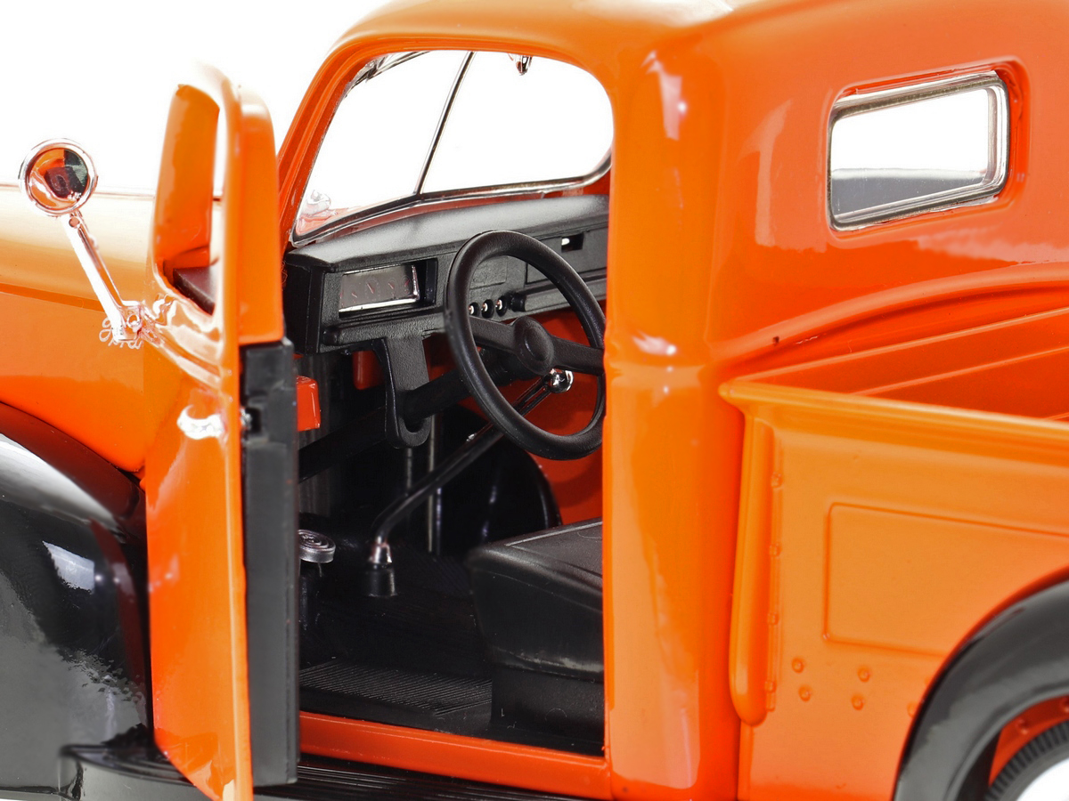 Ford Pick-up 1940 1:18 Motormax Laranja - 20 anos! Loja on-line de