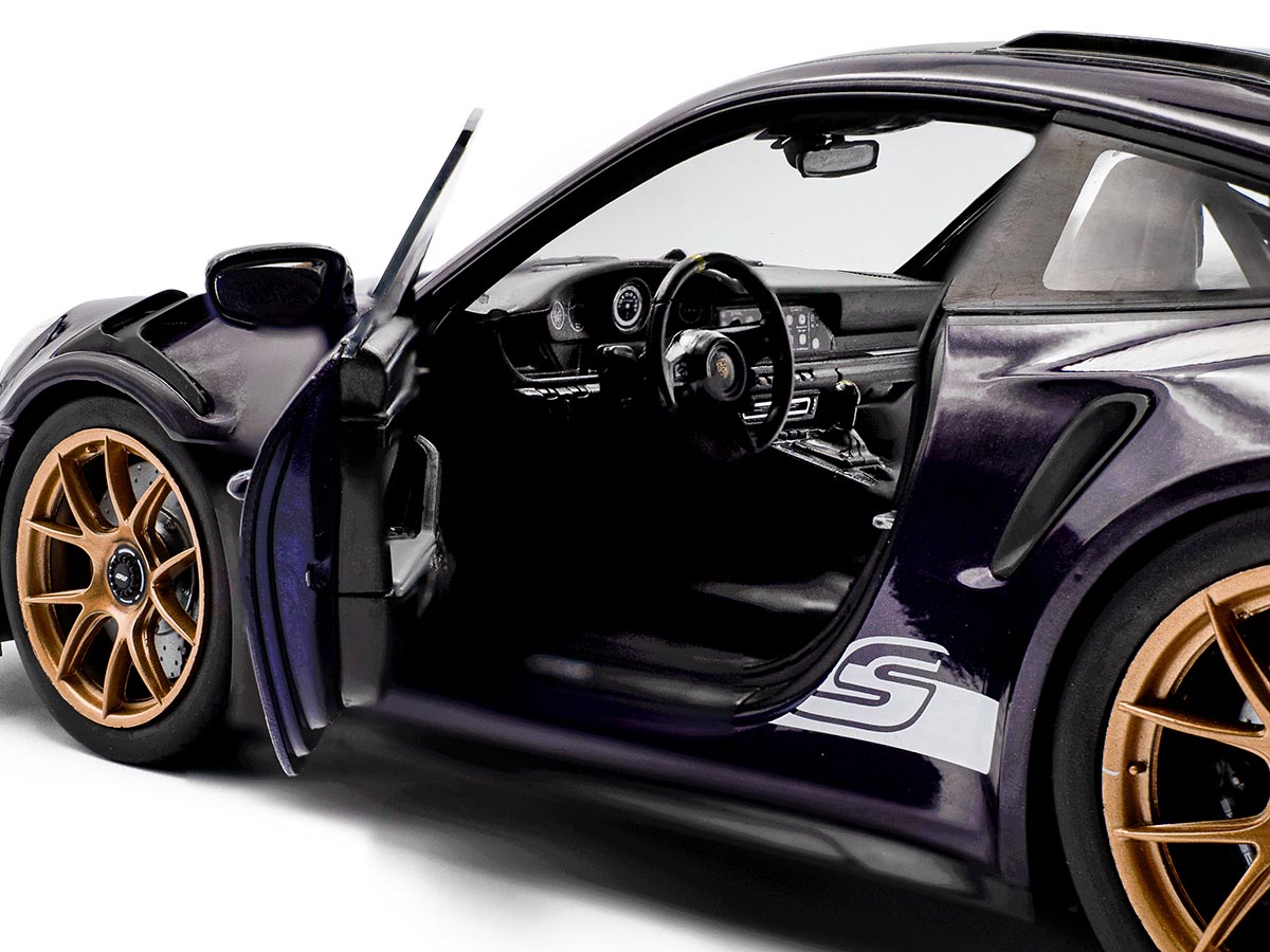 Porsche 911 GT3 RS Weissach Package 2024 1:18 Solido Purple - 19