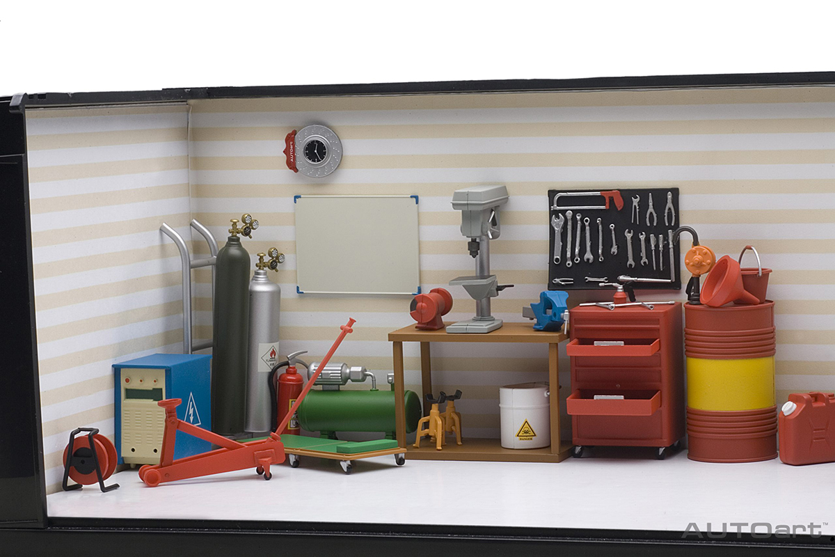 Kit Set Garage Autoart 1:18 (Versão 1) - 20 anos! Loja on-line de
