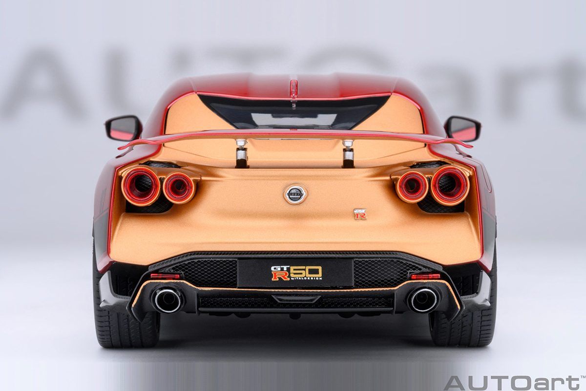 Nissan GT-R50 by ITALDESIGN 1:18 Autoart Vermelho - 20 anos! Loja
