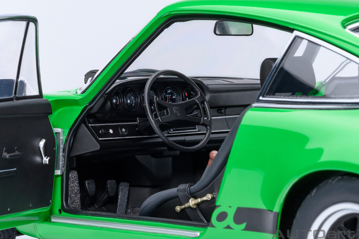 Porsche 911 Carrera 2.7 RS 1:18 Autoart Verde - 20 anos! Loja on