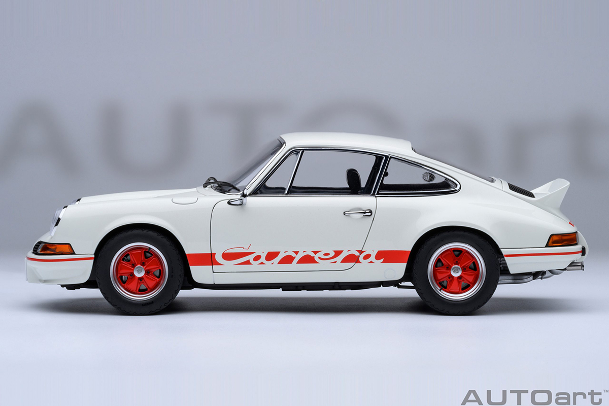 ミニカー Porsche Carrera GT2004Arctic White / Red ミニカー Porsche