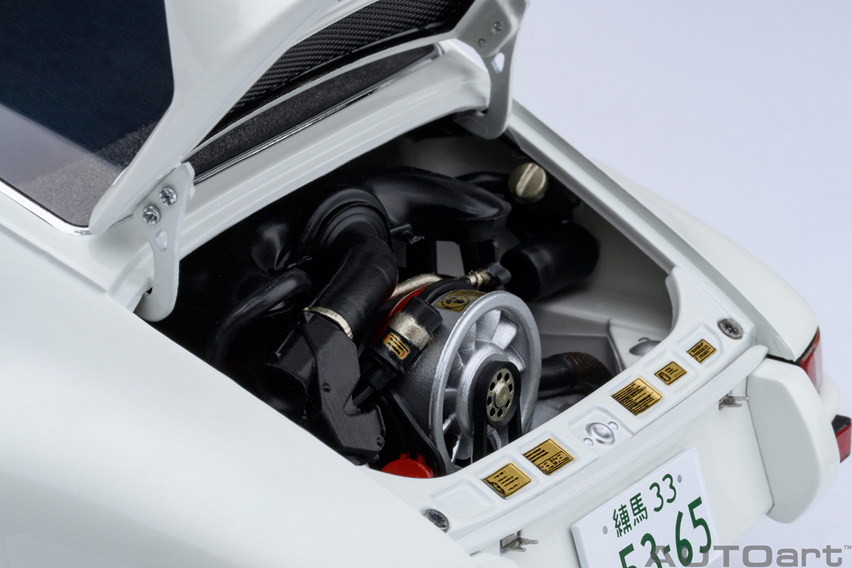 Porsche 911 Carrera 2.7 RS Circuit Wolf 1:18 Autoart Branco - 20