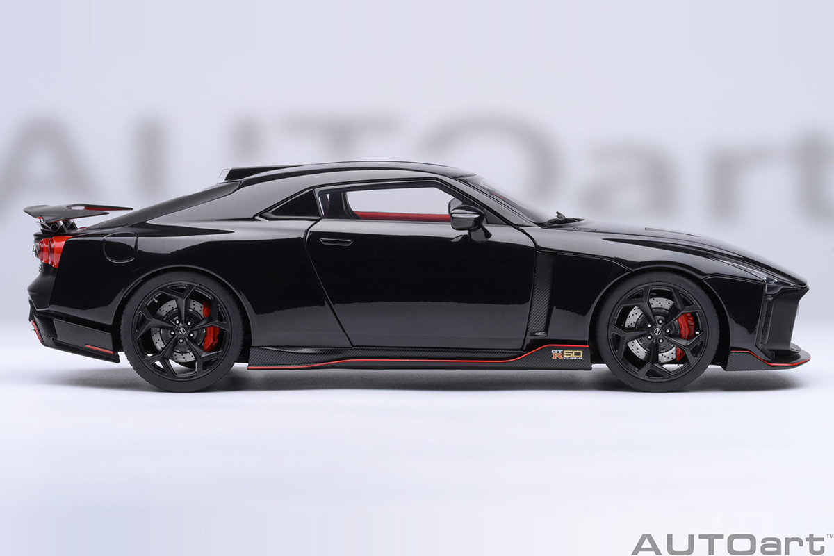 Nissan GT-R50 by ITALDESIGN 1:18 Autoart Preto - 20 anos! Loja on