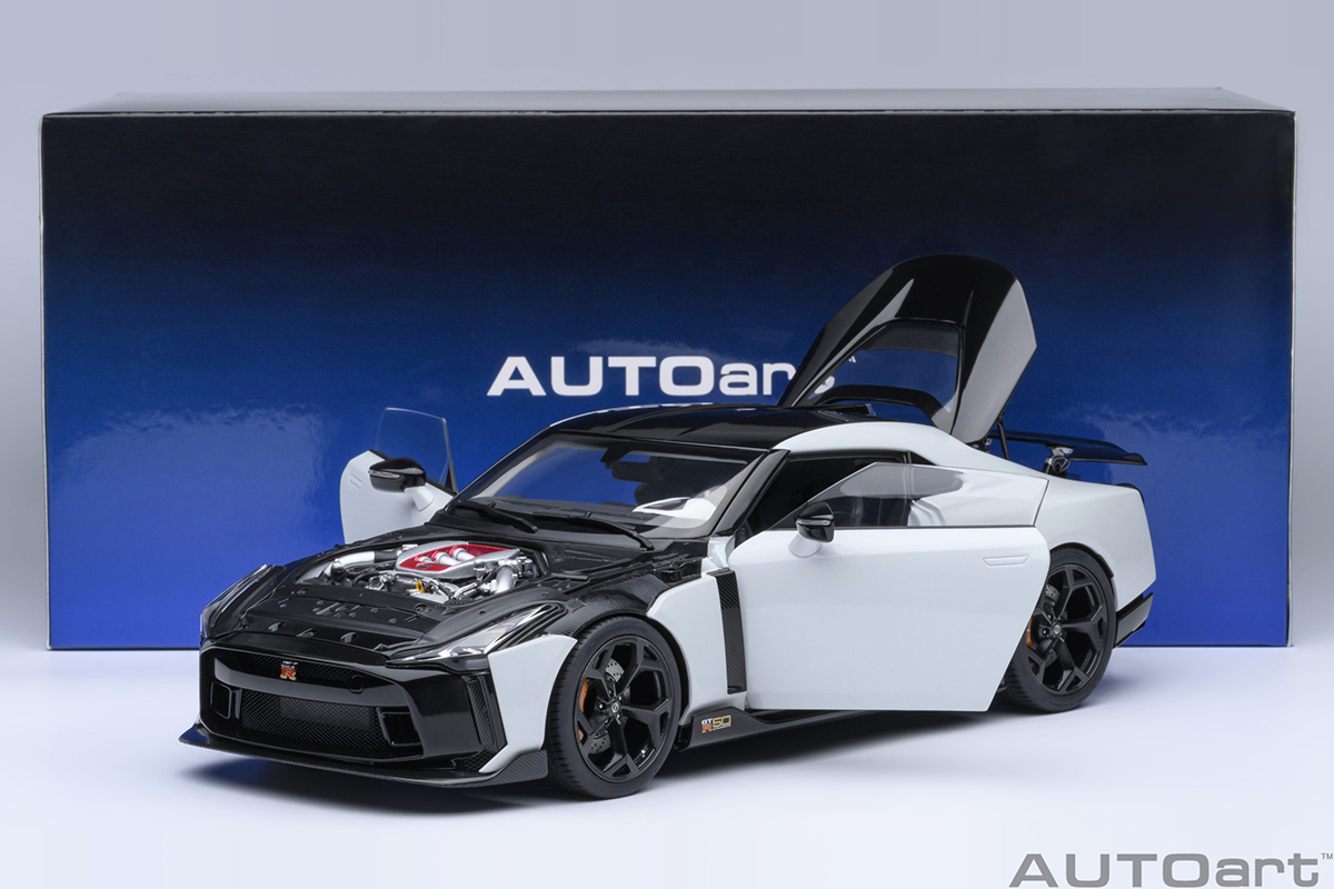PYOMARO 様EIDOLON 1/18 Nissan GT-R50 Nissan GT-R50 by ITALDESIGN 1:18 Autoart Branco - 20 anos! Loja on