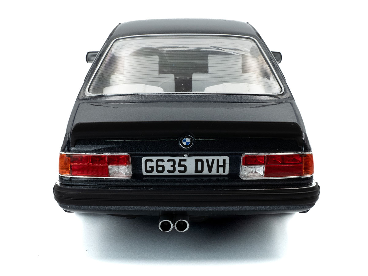 BMW 635CSI 1984 1:18 Solido Azul - 20 anos! Loja on-line de