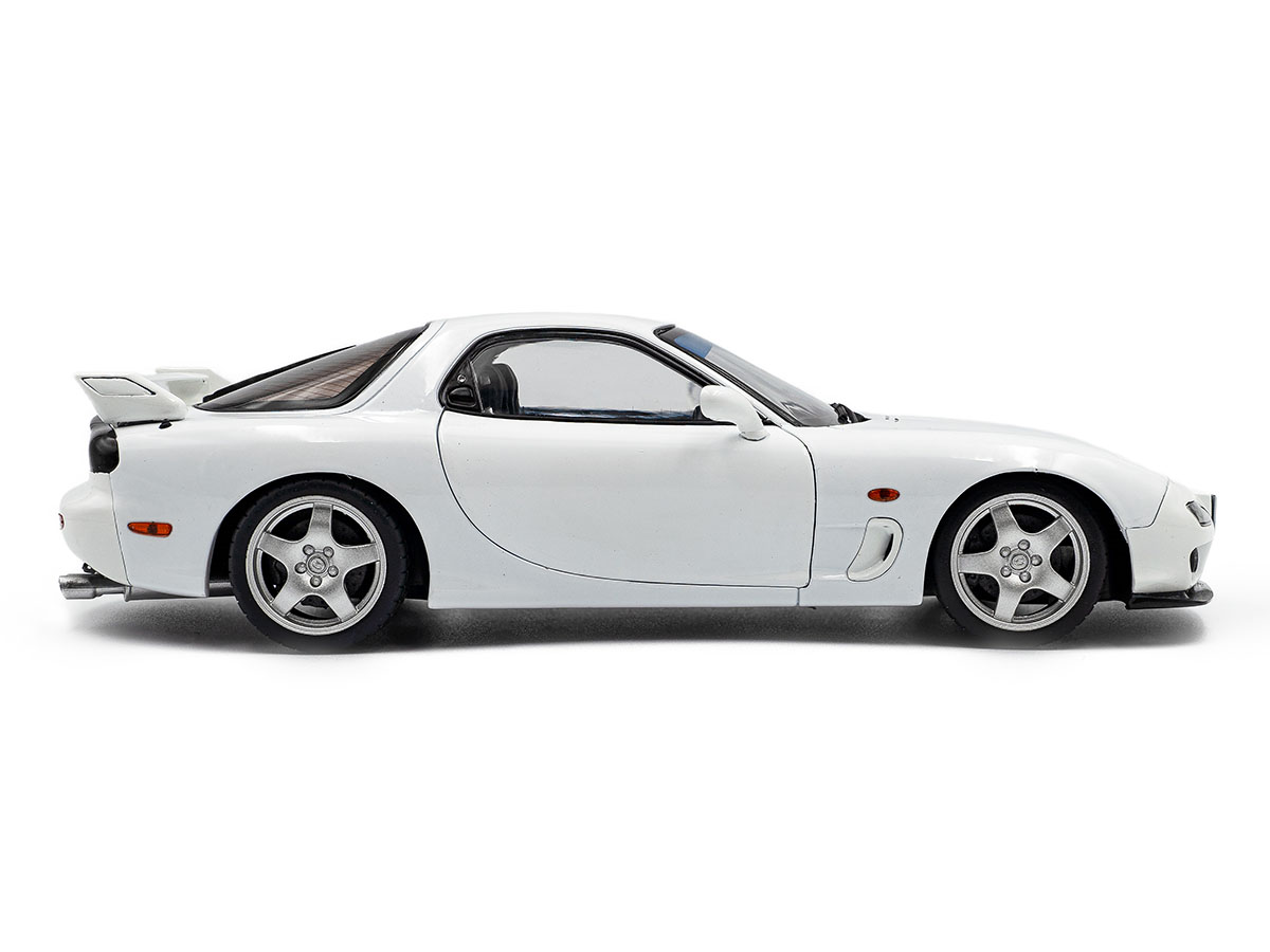 Mazda RX7 FD RS 1994 1:18 Solido Branco - 19 anos! Loja on-line de