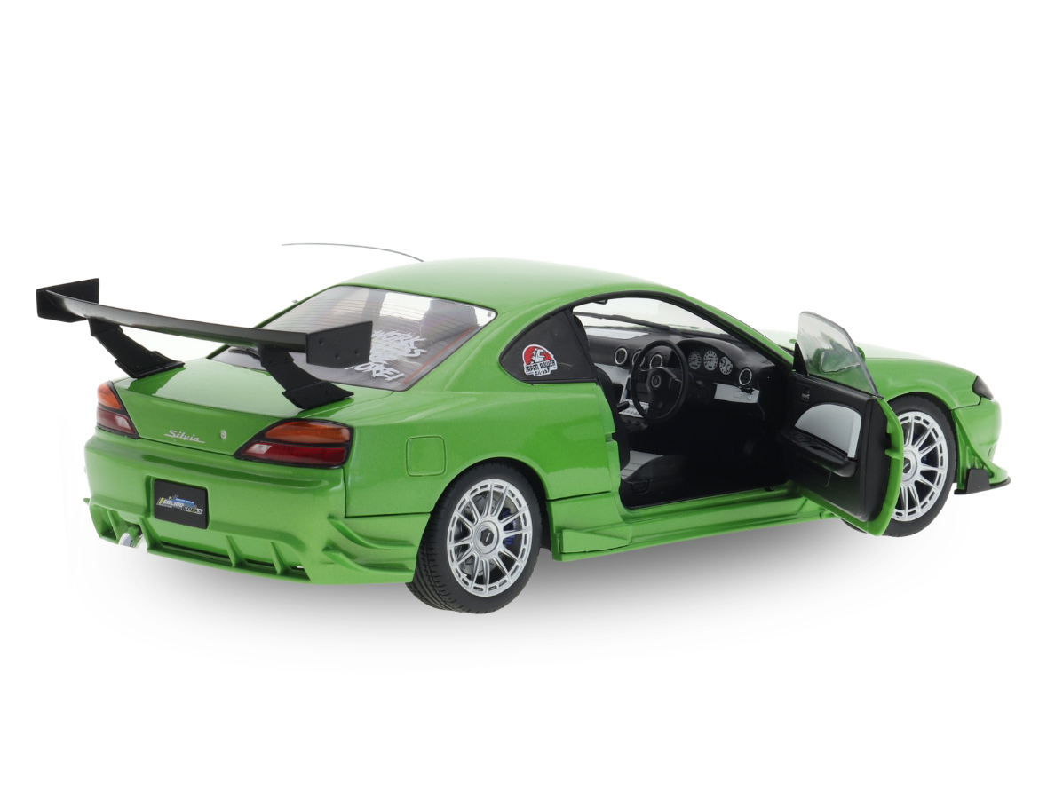 ミニカー Nissan Silvia S15 Spec R Aero 1/18Green NISSAN SILVIA S15 SPEC-R AERO 1999 GREEN 1/18 SCALE SOLIDO