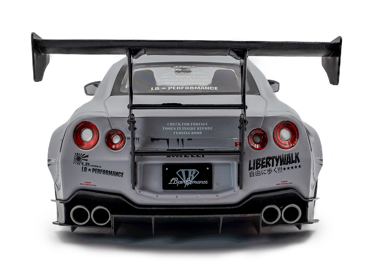 Nissan GT-R (R35) Liberty Walk Body Kit Type 2.0 2024 + Kato San
