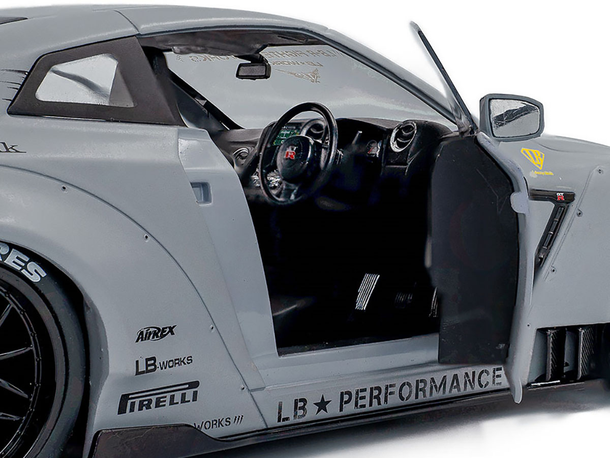 Nissan GT-R (R35) Liberty Walk Body Kit Type 2.0 2024 + Kato San