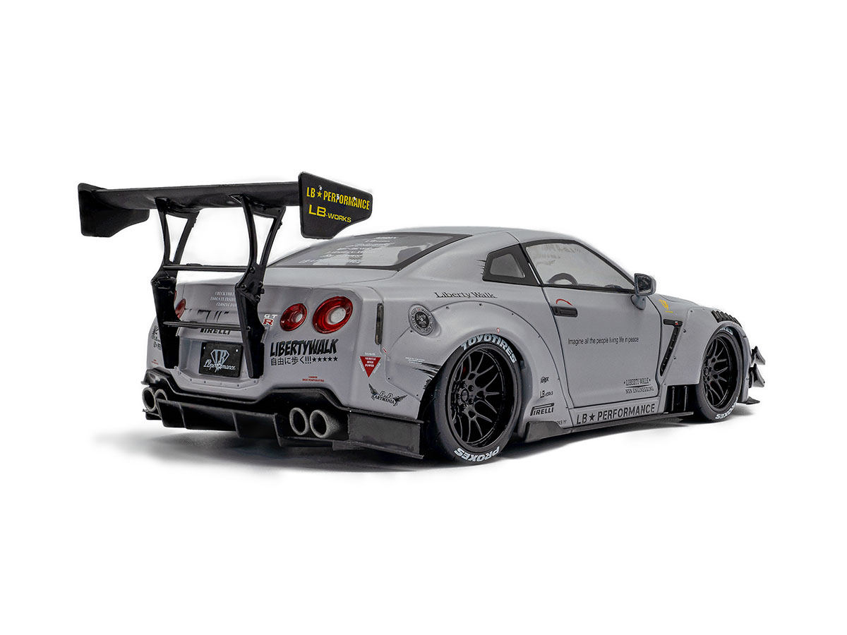 1/64 RR model NISSAN 日産　LBWK GT-R R35 零戦 Nissan GT-R (R35) Liberty Walk Body Kit Type 2.0 2024 + Kato San