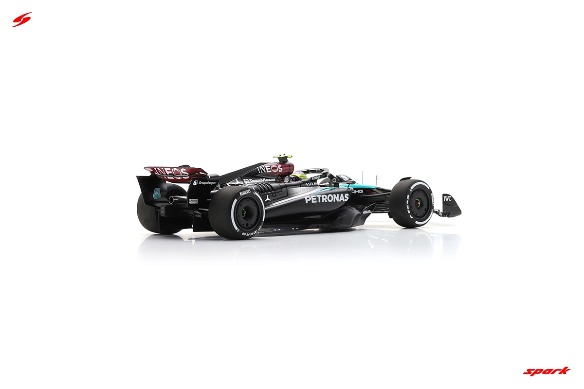 d*9様 スパーク Mercedes-AMG F1 Bahrain GP 202 Fórmula 1 Mercedes AMG Petronas F1 Team W15 GP Bahrain 2024 Lewis