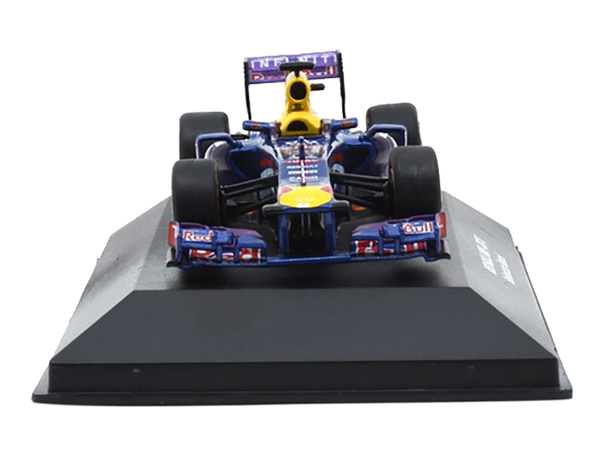 Fórmula 1 Red Bull RB9 2013 Sebastian Vettel 1:43 Luppa - 19 anos