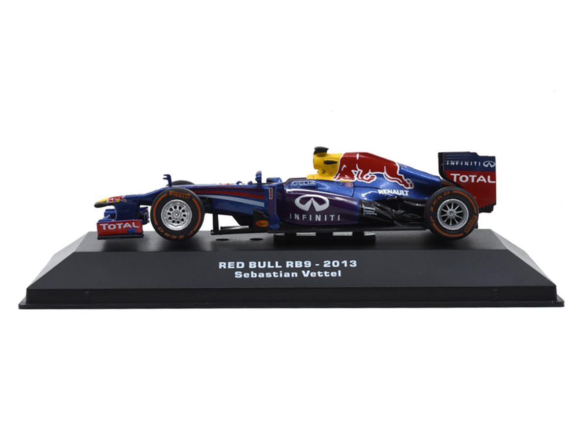 Fórmula 1 Red Bull RB9 2013 Sebastian Vettel 1:43 Luppa - 19 anos
