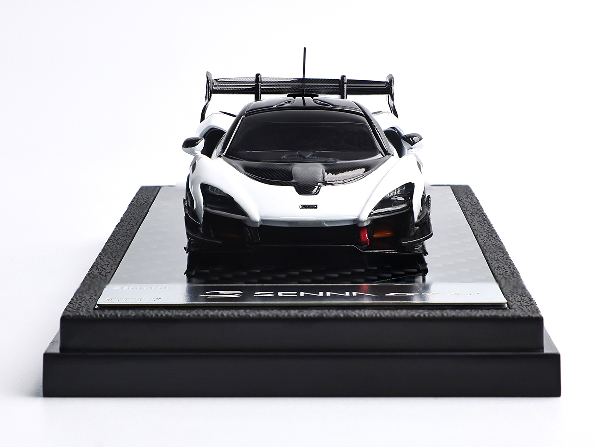 McLaren Senna GTR 1:64 LCD Models Branco - 20 anos! Loja on-line