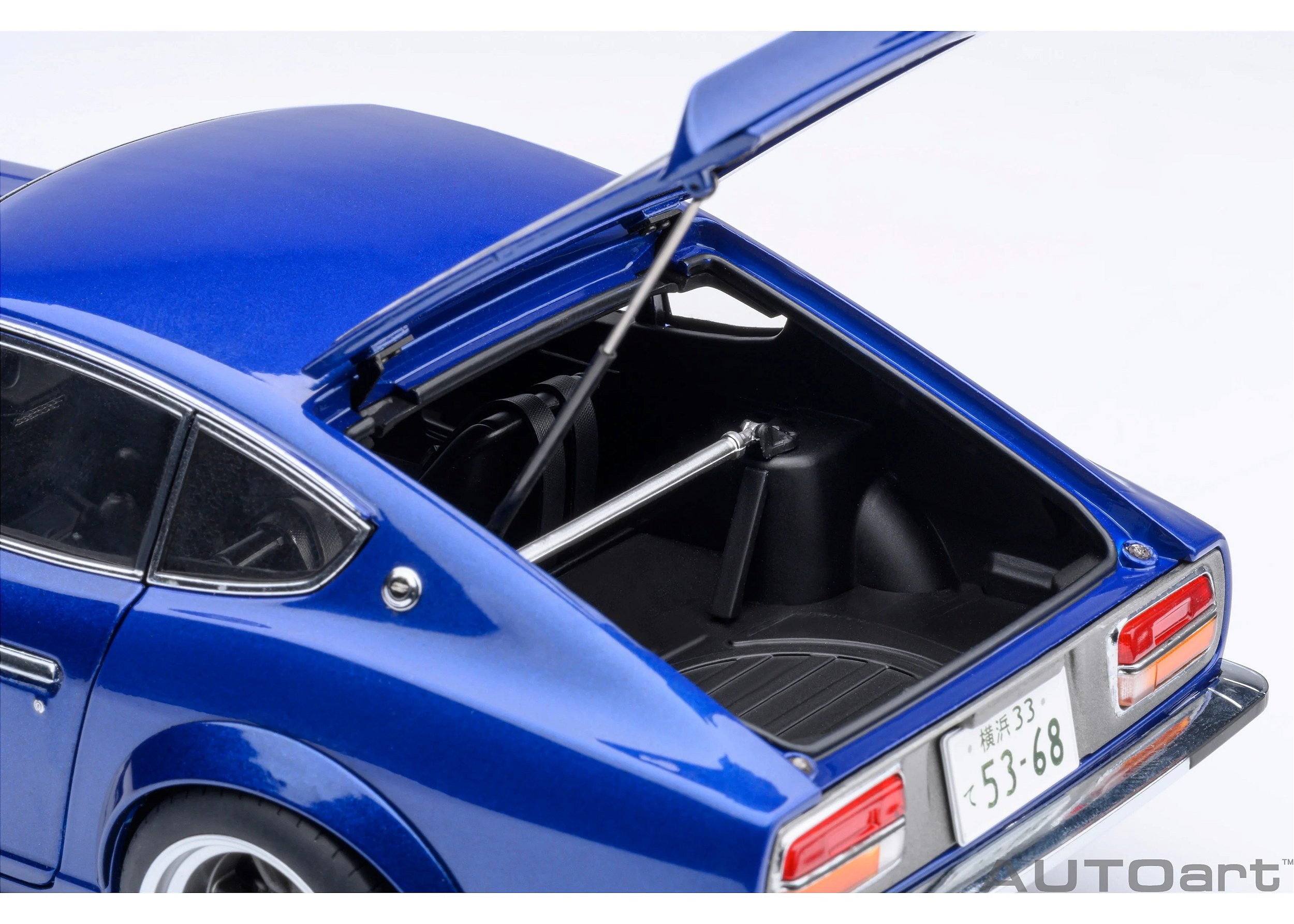 美*祢様 ignitionDATSUN Fairlady 2000GT 1/18 1:18 Datsun Fairlady 2000 (SR311) -- Burgundy Red -- Ignition Model IG