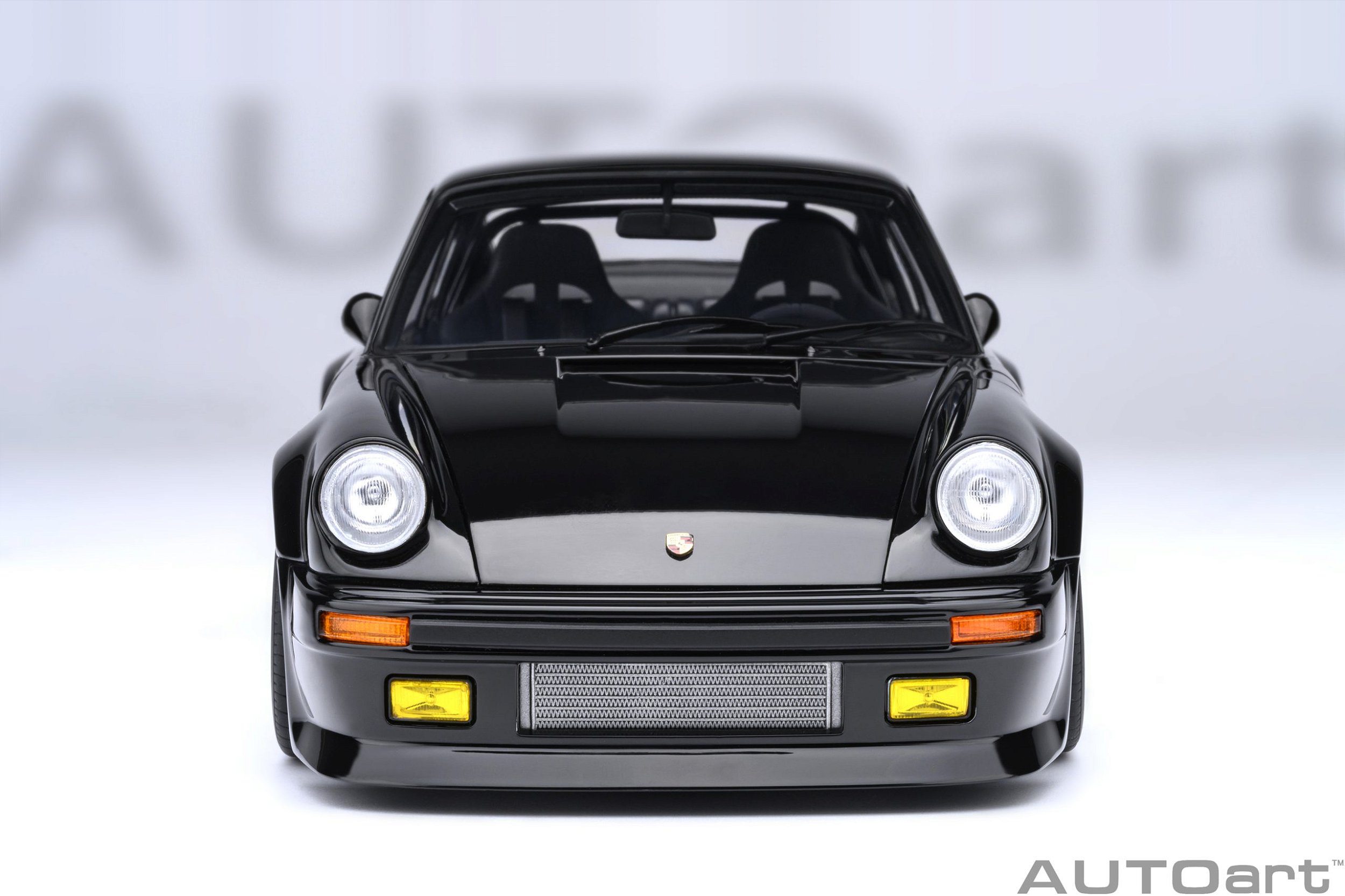 1/18 AUTOart ポルシェ 911 (930) 3.0 ターボ Porsche 911 930 Turbo Wangan Midnight Blackbird 1:18 Autoart Preto