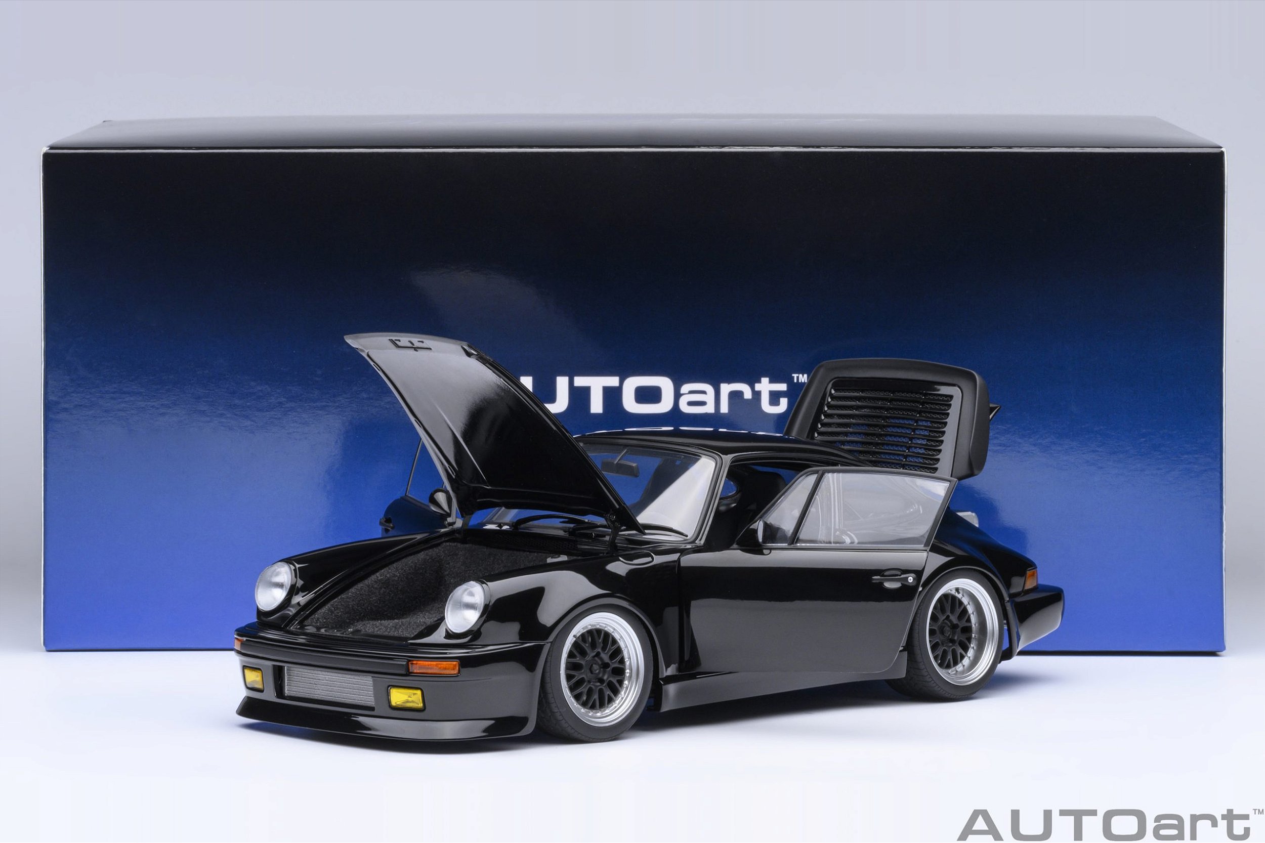 Porsche 911 930 Turbo Wangan Midnight Blackbird 1:18 Autoart Preto