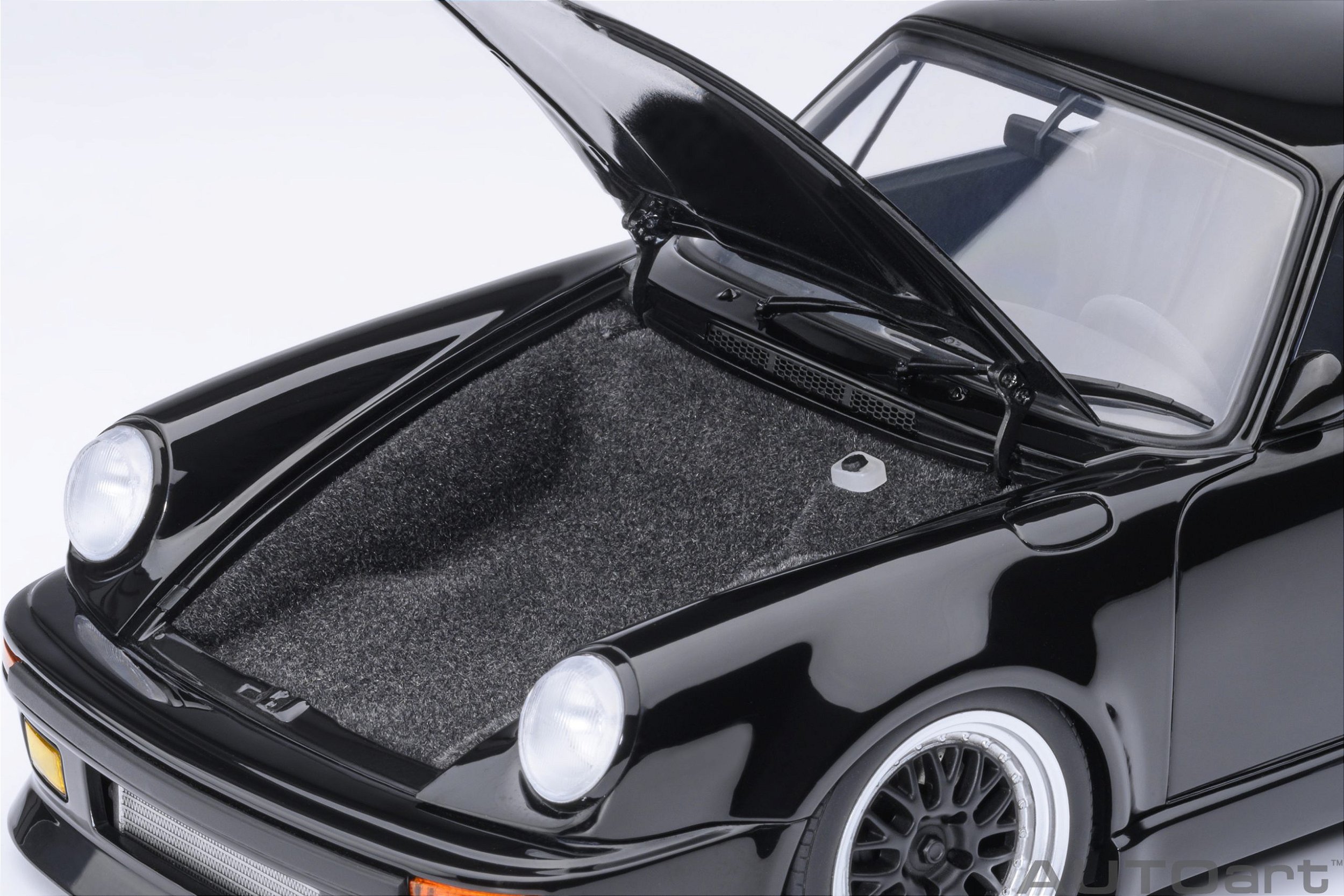ミニカー IG0947 1/18 PORSCHE 911 (930) Turbo Porsche 911 930 Turbo Wangan Midnight Blackbird 1:18 Autoart Preto
