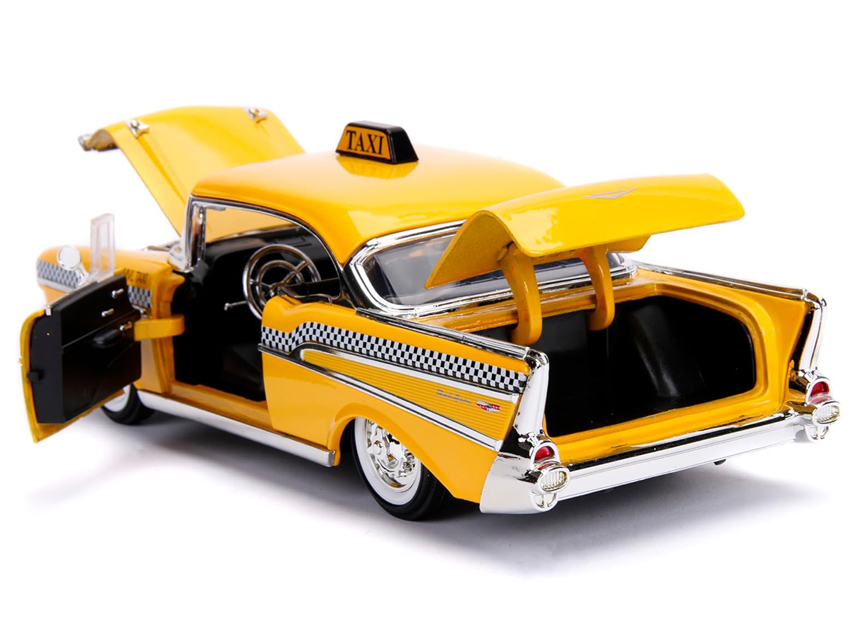 ミニカー MILTON MINI TOYS No,306 CHEVROLET TAXI Miniatura Chevrolet Cobalt Táxi 1:43 Ixo