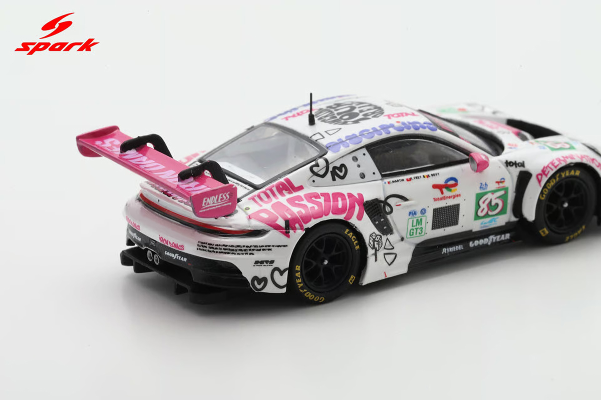 PMA 1/43 ポルシェ911 991-2 GT3-R IRON FORCE PRÉ-VENDA *** Porsche 911 GT3 R LMGT3 No.85 IRON DAMES 24Hs Le